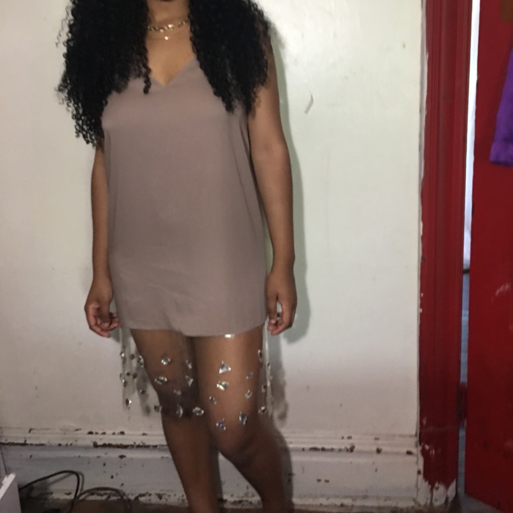 Party dress - Picture 1 of 2